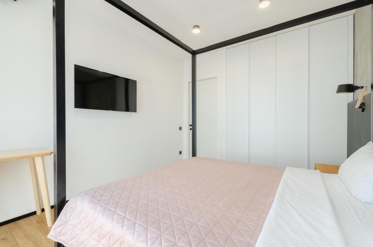Petrovdom 23-173 In Stylish Apartments At Rc Kiew Exterior foto